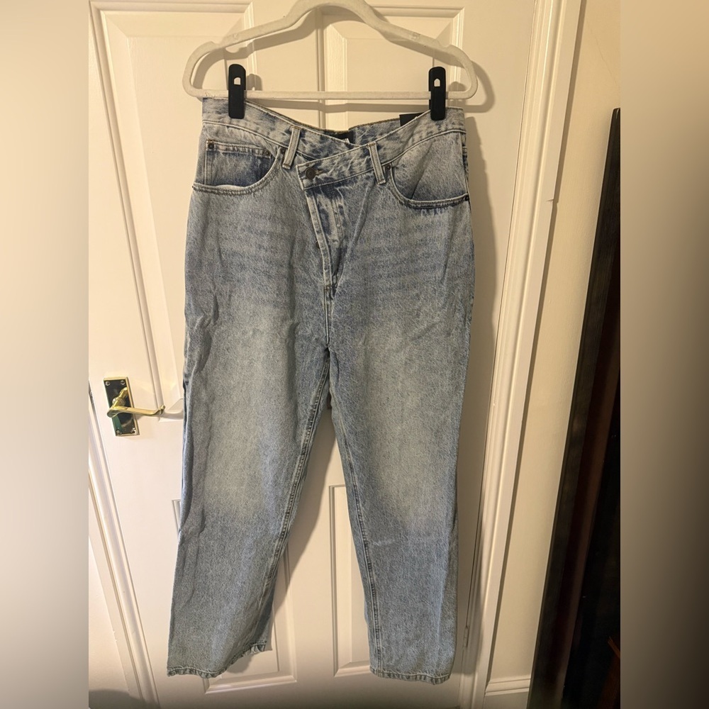 NWT Fashion Nova Crossover Straight Leg Jeans - Light Blue Wash sz 15 - Picture 2 of 8
